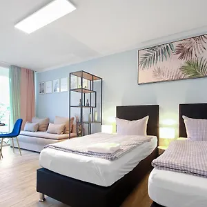 Eddy's Rest&relax - East Apartment